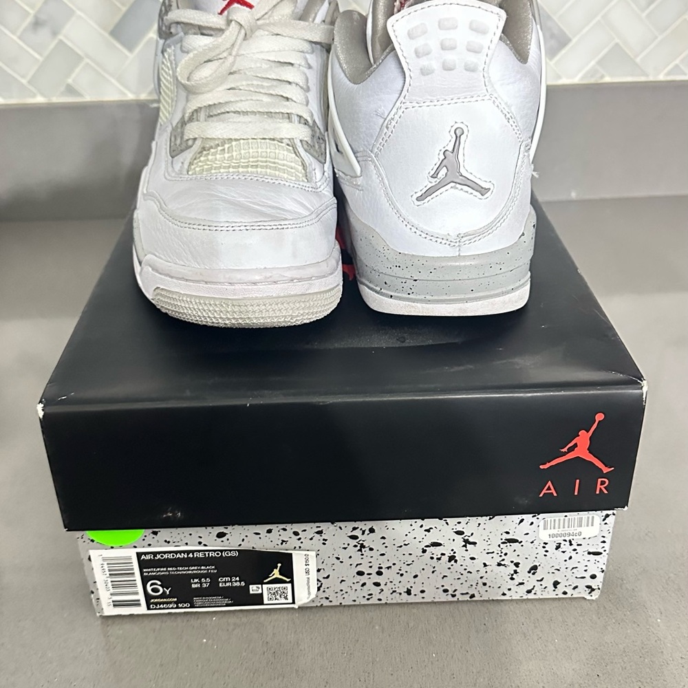 Jordan 4 Oreo Kids White and Gray Sneakers